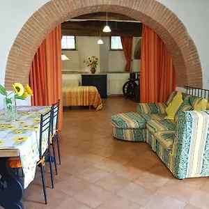 https://holiday-house-montepulciano-le-coste.it-tuscanyhotel.com