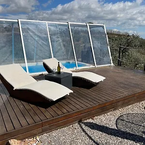https://villetta-toscana-montepulciano.it-tuscanyhotel.com