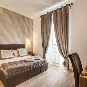 2* Pensión River Luxury