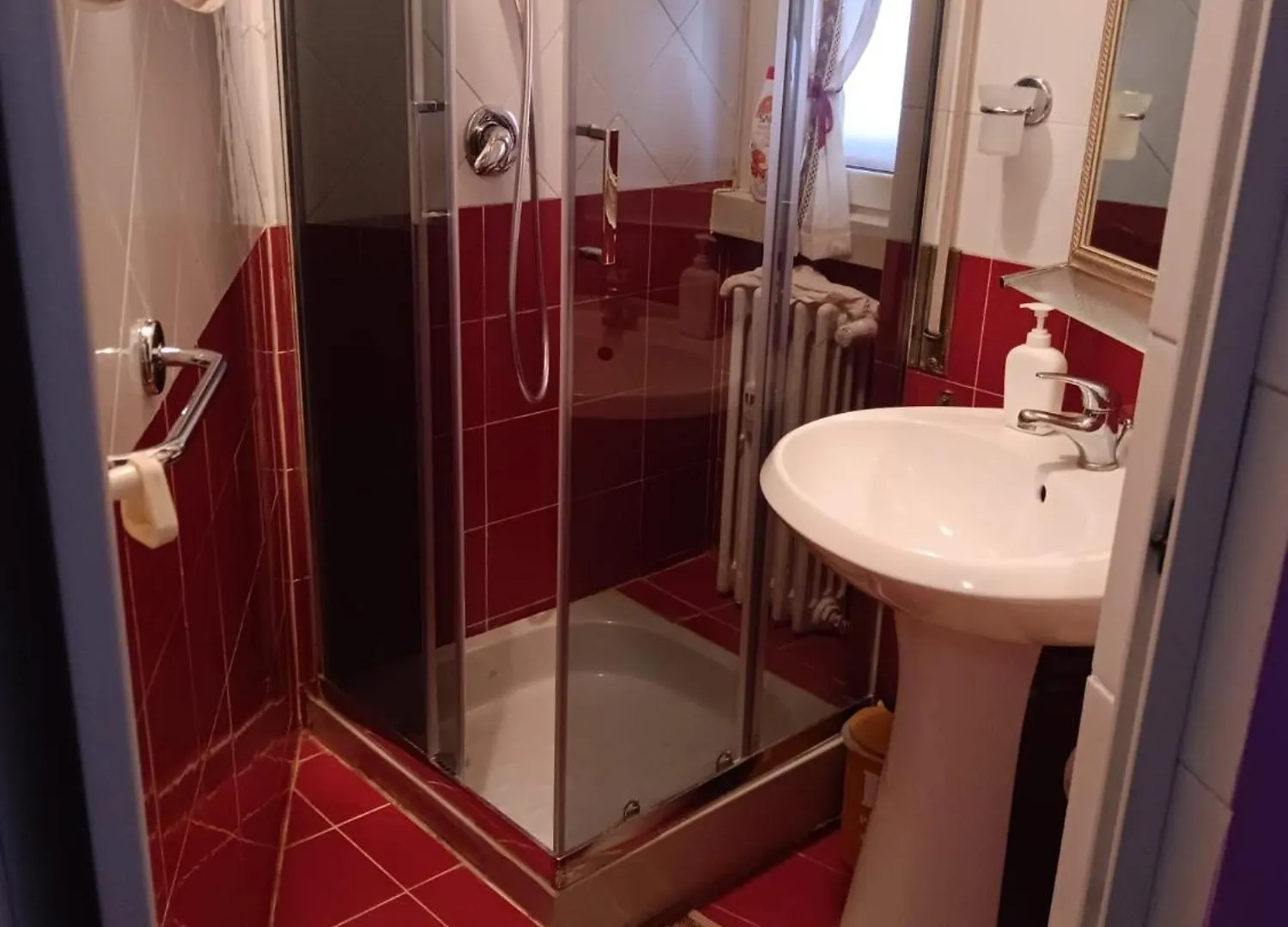 Cosmopolitan B&B Rome Bed & Breakfast